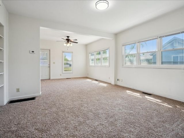 1238 Ellis Boulevard NW, Cedar Rapids, IA 52405