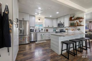 812 Idaho Ave, Filer, ID 83328