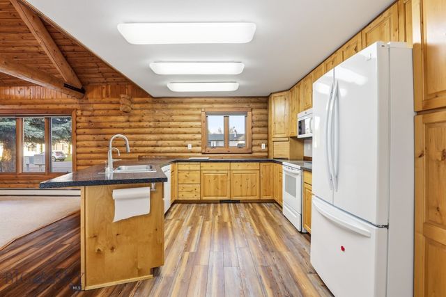 801 Amsterdam Boulevard, Belgrade, MT 59714
