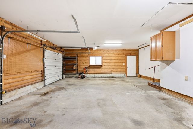 801 Amsterdam Boulevard, Belgrade, MT 59714