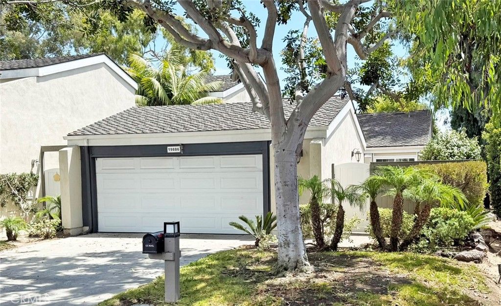 19886 Waterview Lane, Huntington Beach, CA 92648 — exterior