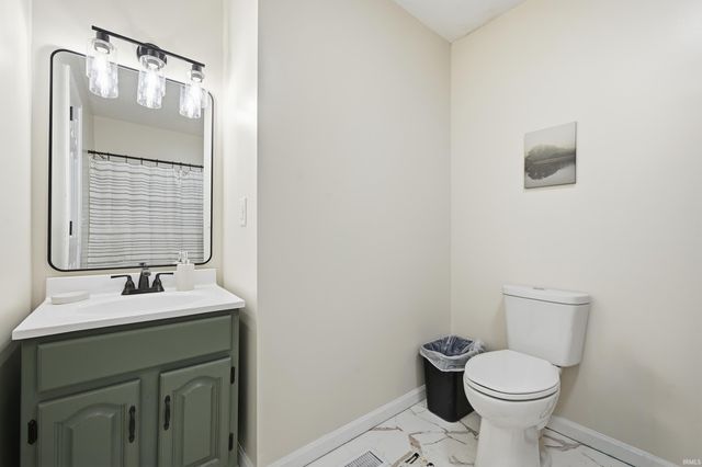 1512 E Dartmouth Avenue, Muncie, IN 47303