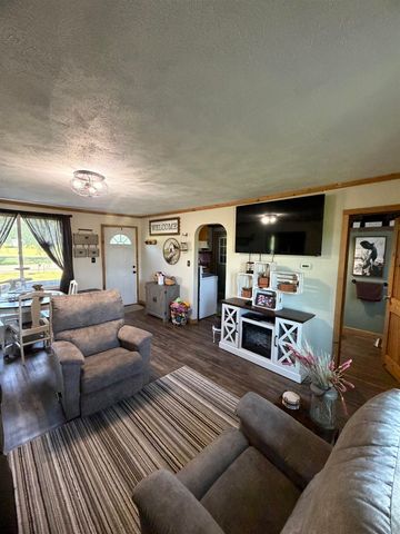 17692 Lincoln Highway, Plymouth, IN 46563