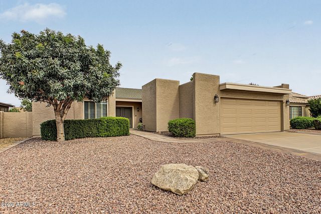 10410 E EAST Drive, Sun Lakes, AZ 85248