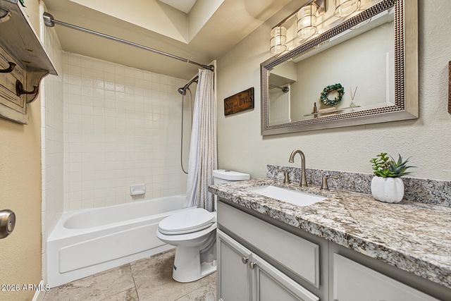 10410 E EAST Drive, Sun Lakes, AZ 85248