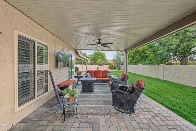 10410 E EAST Drive, Sun Lakes, AZ 85248