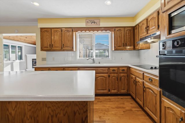 43 Farmington Avenue, Monticello, KY 42633