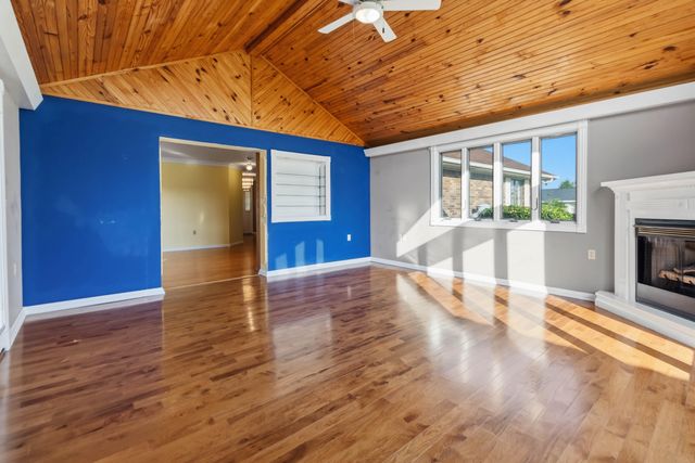 43 Farmington Avenue, Monticello, KY 42633