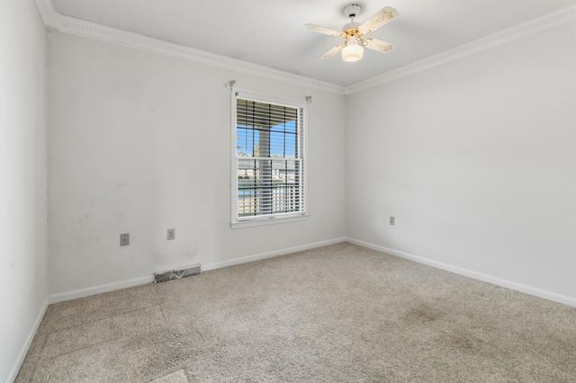 43 Farmington Avenue, Monticello, KY 42633