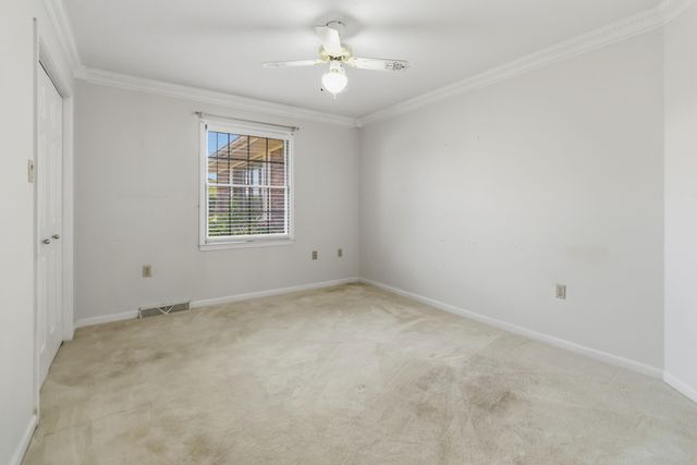 43 Farmington Avenue, Monticello, KY 42633