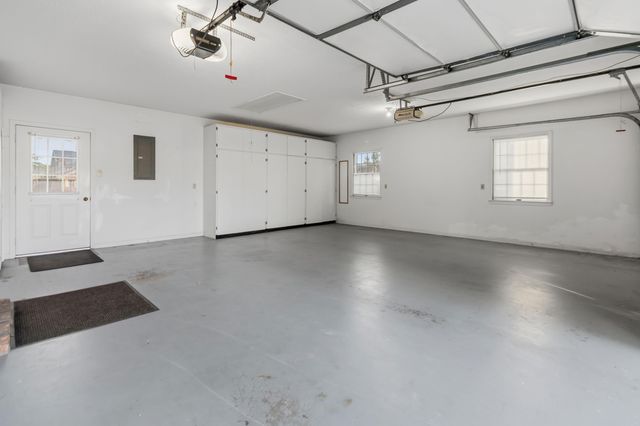 43 Farmington Avenue, Monticello, KY 42633