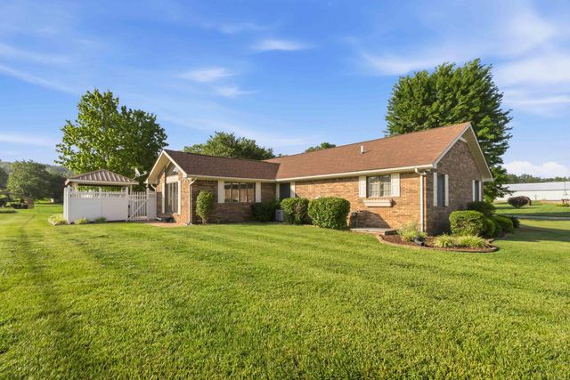 43 Farmington Avenue, Monticello, KY 42633