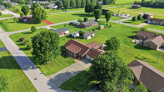43 Farmington Avenue, Monticello, KY 42633