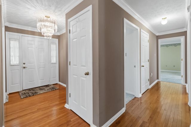 43 Farmington Avenue, Monticello, KY 42633