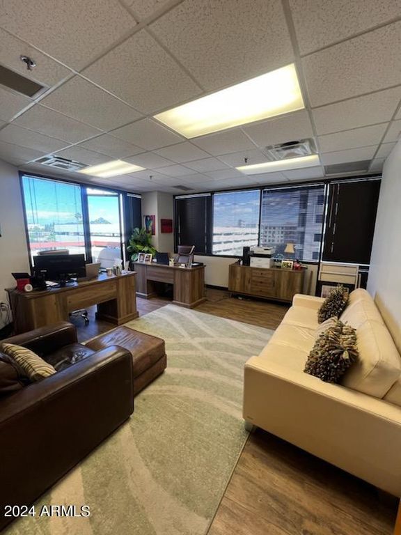 202 E EARLL Drive 425-C, Phoenix, AZ 85012 — exterior