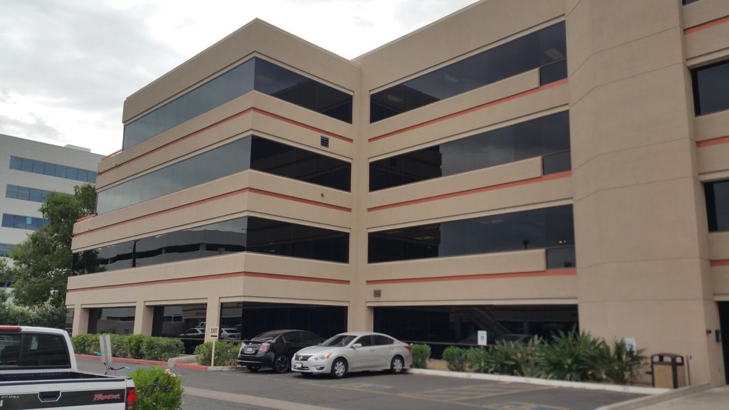 202 E EARLL Drive 425-C, Phoenix, AZ 85012 — photo 4