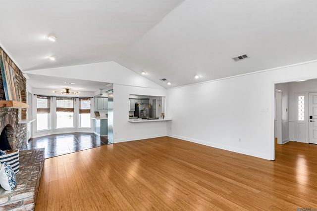 4204 Pine Park Dr, Baton Rouge, LA 70809