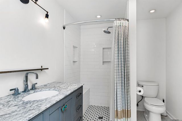 4204 Pine Park Dr, Baton Rouge, LA 70809