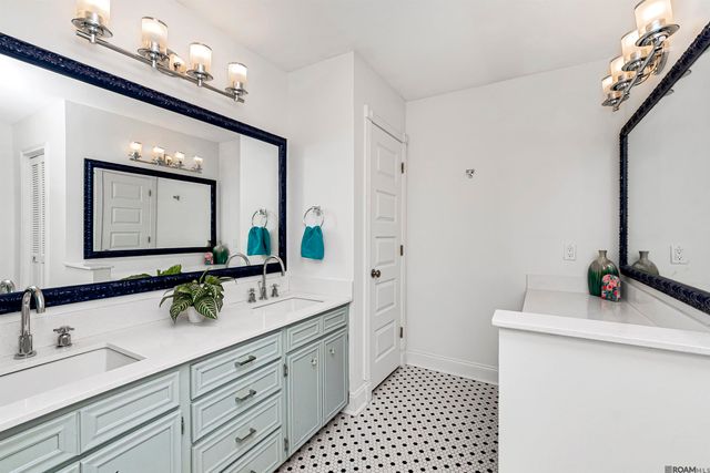 4204 Pine Park Dr, Baton Rouge, LA 70809