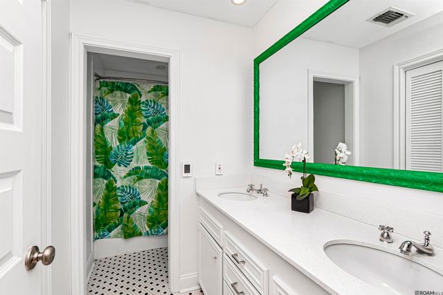 4204 Pine Park Dr, Baton Rouge, LA 70809