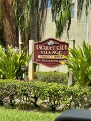 185 Lakeview Dr 101, Weston, FL 33326