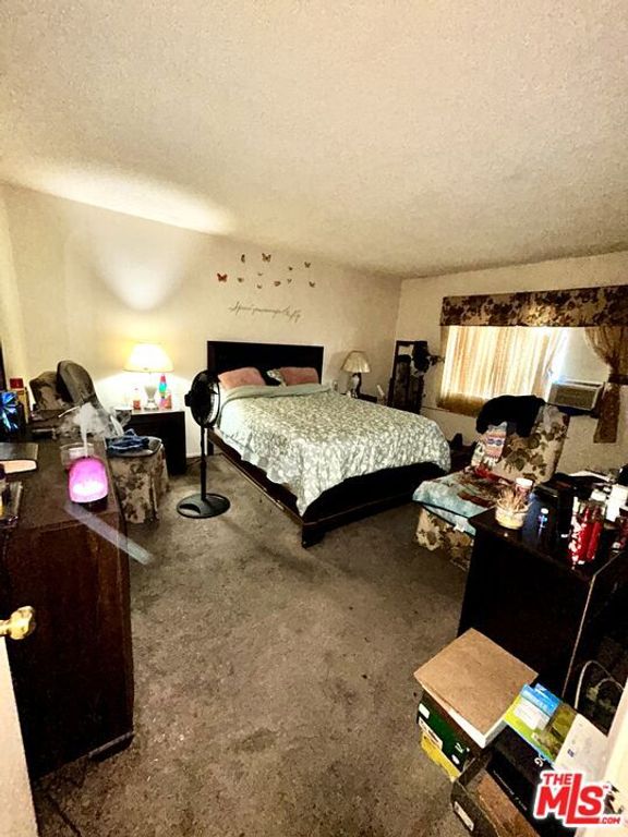 property-img