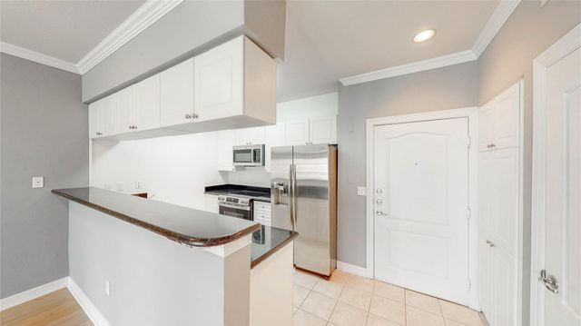 3400 Welborn Street 306, Dallas, TX 75219