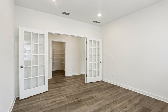 7727 Danswerk Dr, Murfreesboro, TN 37129