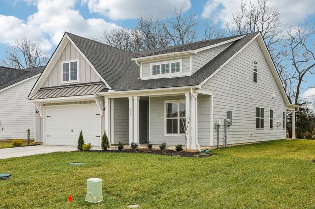 7727 Danswerk Dr, Murfreesboro, TN 37129