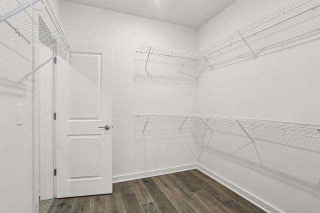 7727 Danswerk Dr, Murfreesboro, TN 37129