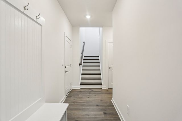 7727 Danswerk Dr, Murfreesboro, TN 37129