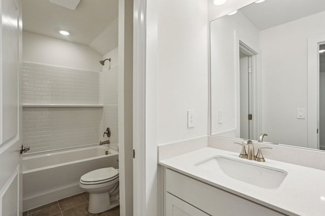 7727 Danswerk Dr, Murfreesboro, TN 37129