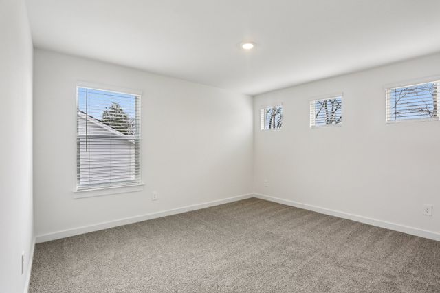 7727 Danswerk Dr, Murfreesboro, TN 37129