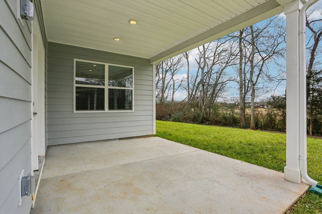 7727 Danswerk Dr, Murfreesboro, TN 37129