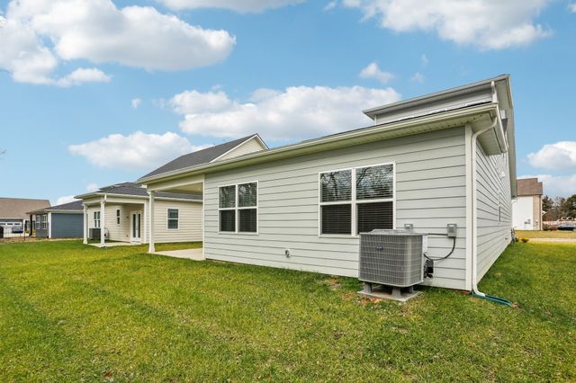 7727 Danswerk Dr, Murfreesboro, TN 37129