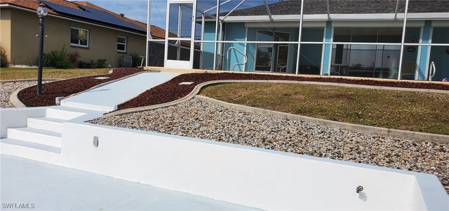 9 SE 15th AVE, Cape Coral, FL 33990