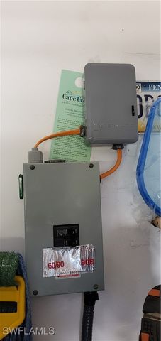 9 SE 15th AVE, Cape Coral, FL 33990