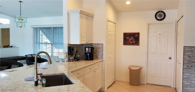 9 SE 15th AVE, Cape Coral, FL 33990