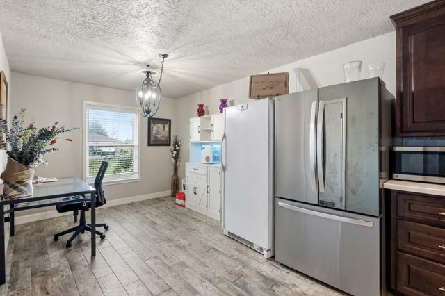 1539 Sterling Drive, Baytown, TX 77523