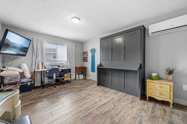 1539 Sterling Drive, Baytown, TX 77523