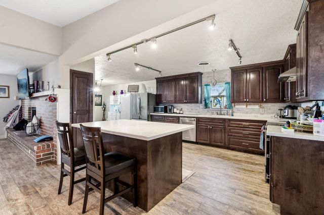 1539 Sterling Drive, Baytown, TX 77523