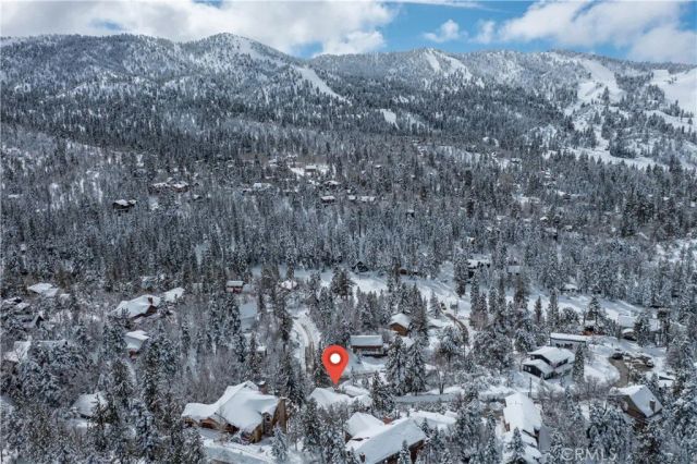 43628 Yosemite Drive, Big Bear Lake, CA 92315