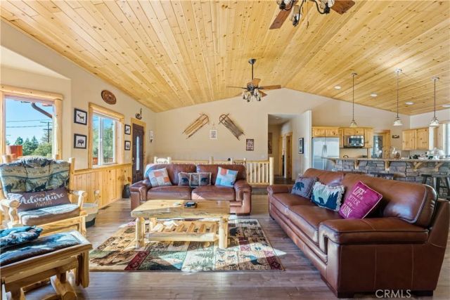 43628 Yosemite Drive, Big Bear Lake, CA 92315