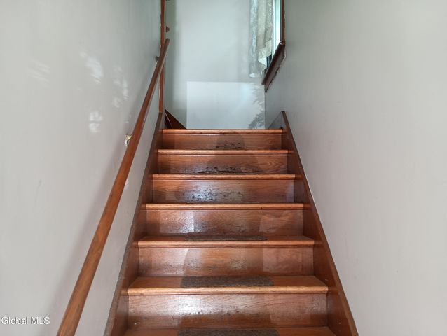 38 Harris Avenue, Albany, NY 12208