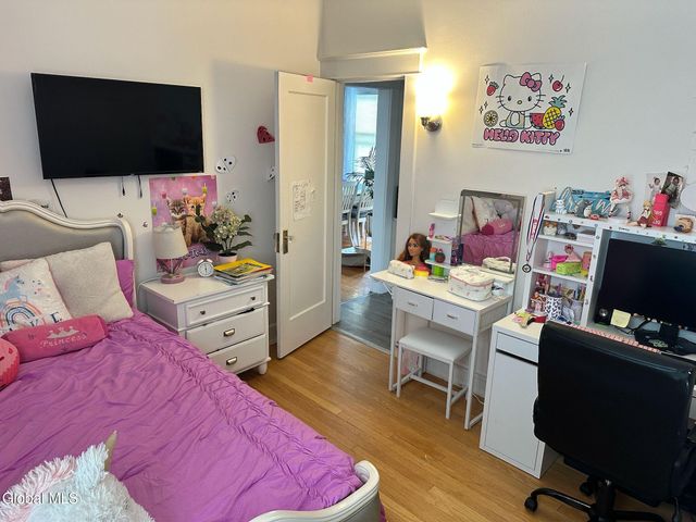 38 Harris Avenue, Albany, NY 12208