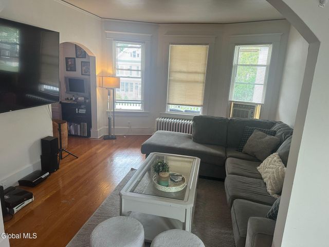 38 Harris Avenue, Albany, NY 12208