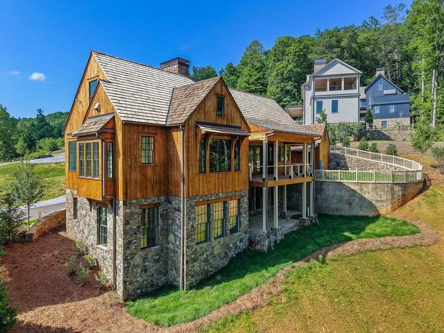 80 Cove View Lane, Clarkesville, GA 30523