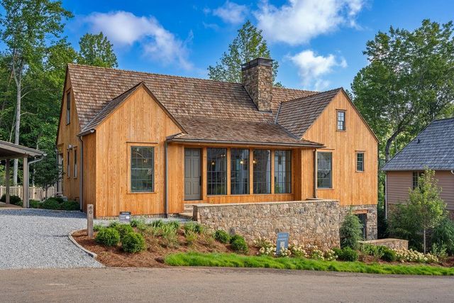 80 Cove View Lane, Clarkesville, GA 30523
