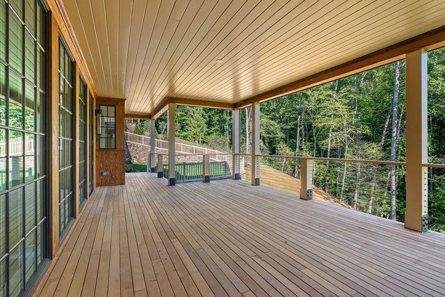 80 Cove View Lane, Clarkesville, GA 30523