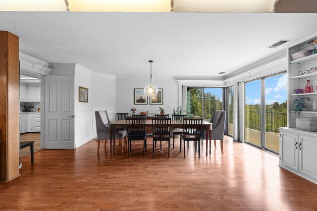 3330 Scenic Drive, Redding, CA 96001